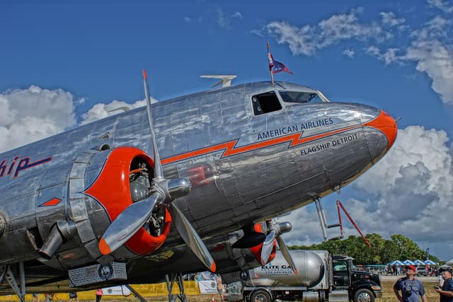  — Twin-engine aircraft