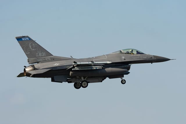  — Single-engine aircraft