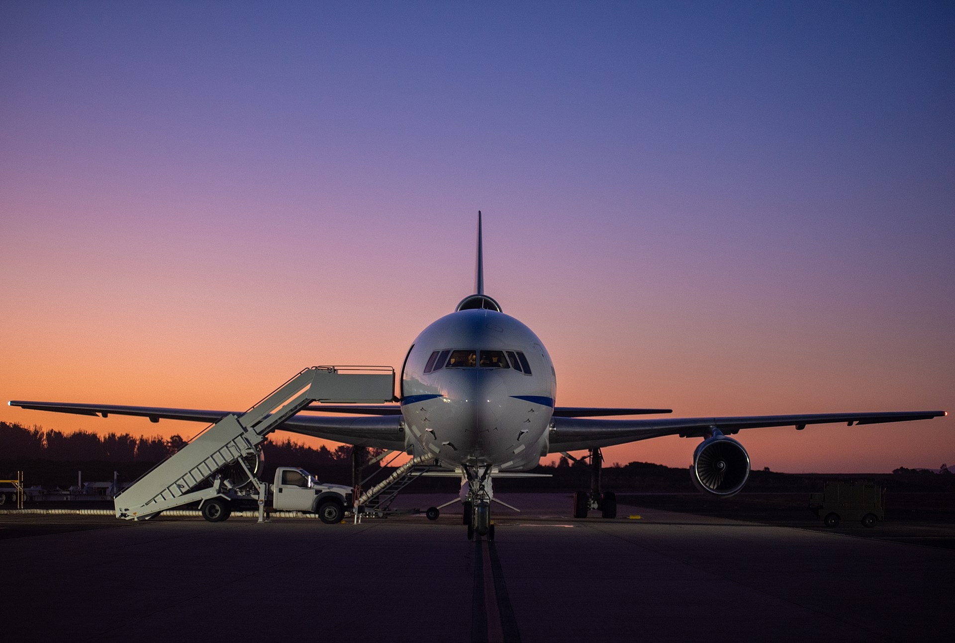 U.S. Air ForceVanessa Valentine's best shot — N140SC
