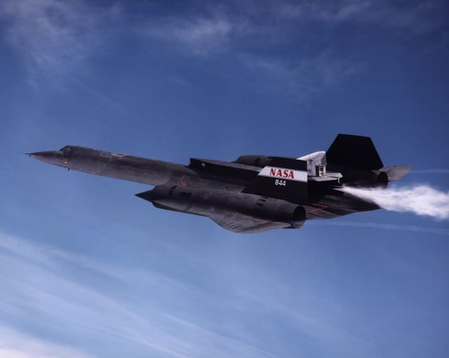 - Lockheed